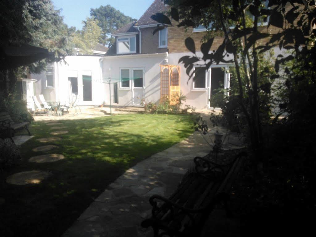 Abbey Guest House Άμπινγκτον Εξωτερικό φωτογραφία